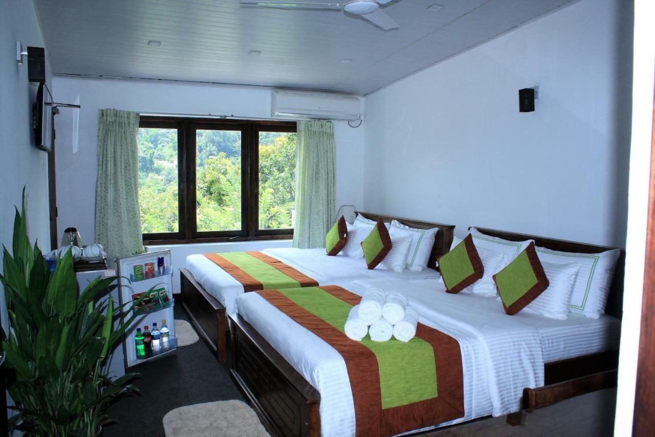 Imaaga Kandy Residence Esterno foto
