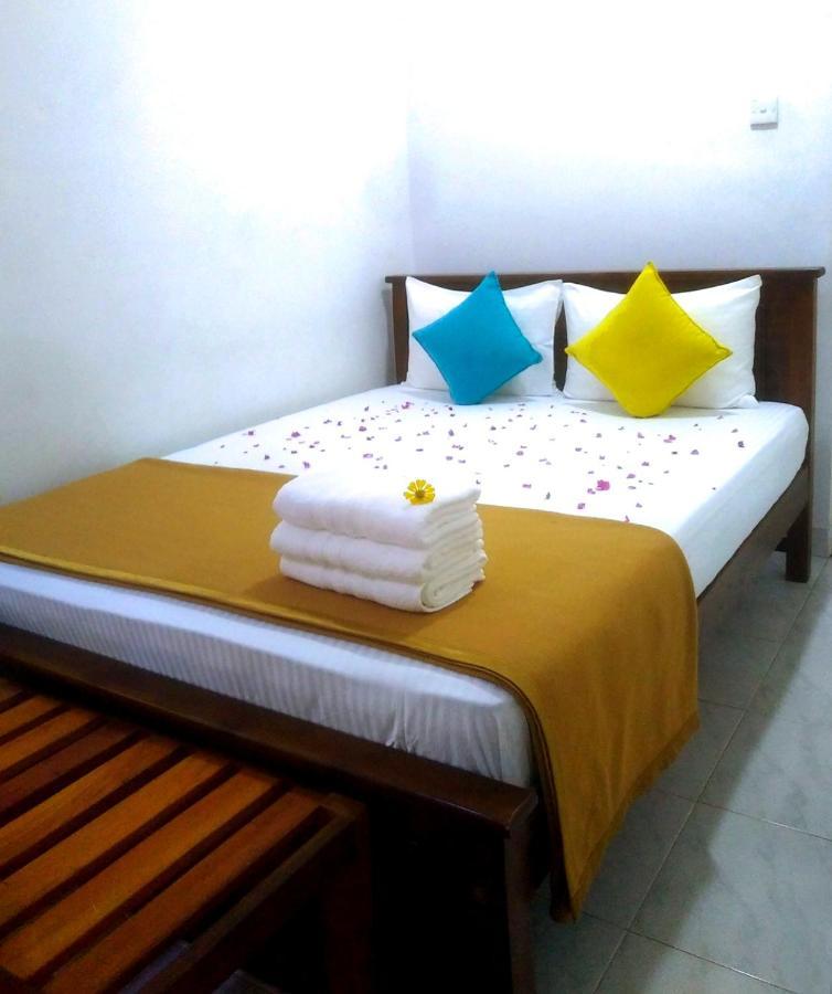 Imaaga Kandy Residence Esterno foto
